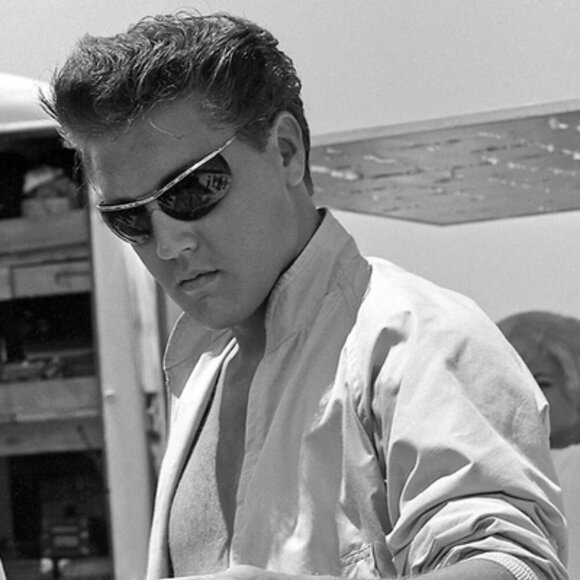 *SOLD* Renauld of France Orama Sixty One Silver Frame Green Lens Wrap Sunglasses - Picture 15 of 16